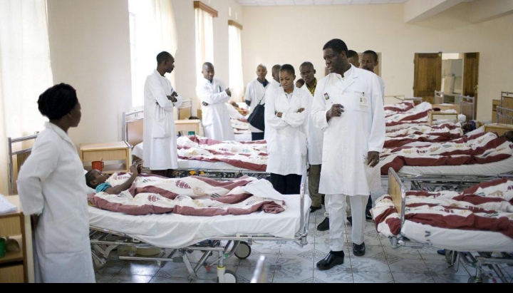 RDC : les médecins du SYMECO reprennent le travail après plus d’un mois de grève
