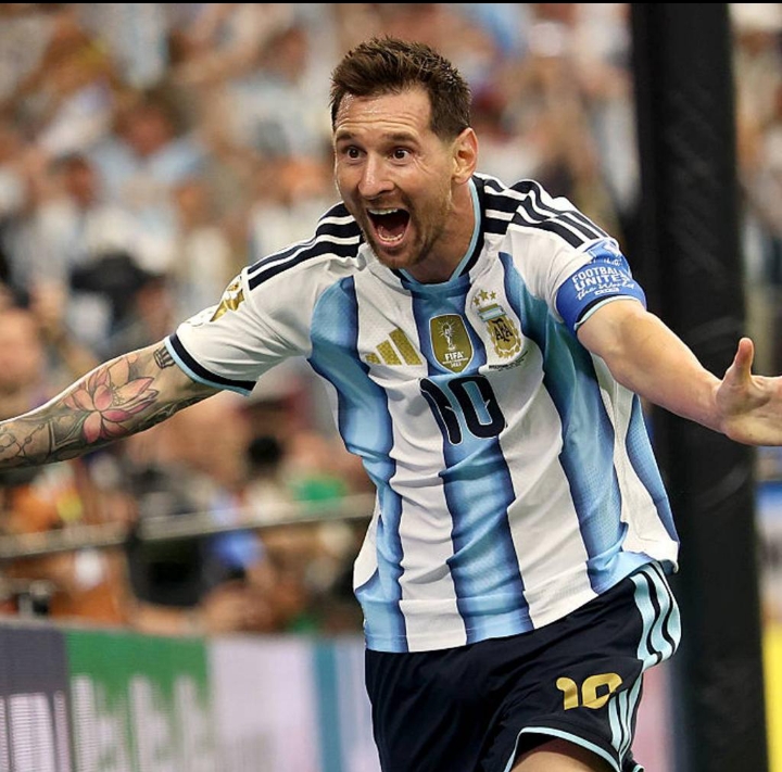 Lionel Messi annonce sa retraite internationale avec l’Argentine