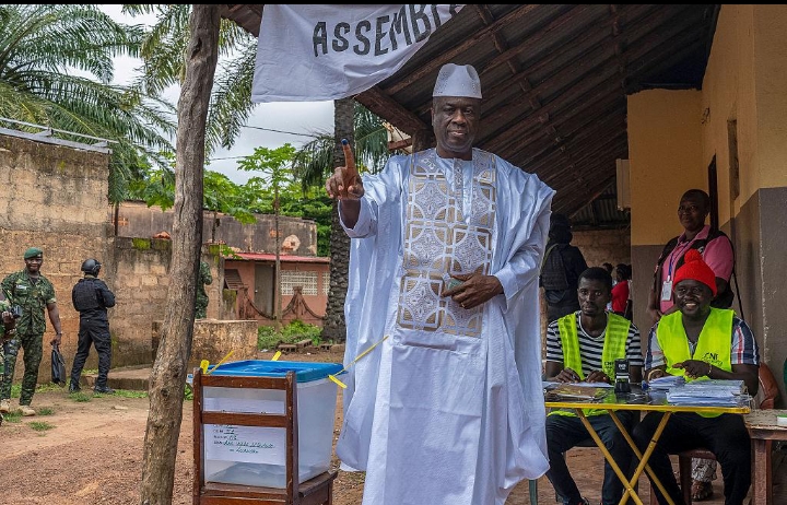GUINÉE-BISSAU : LES ÉLECTEURS APPROUVENT UNE NOUVELLE CONSTITUTION RENFORÇANT LE POUVOIR PRÉSIDENTIEL